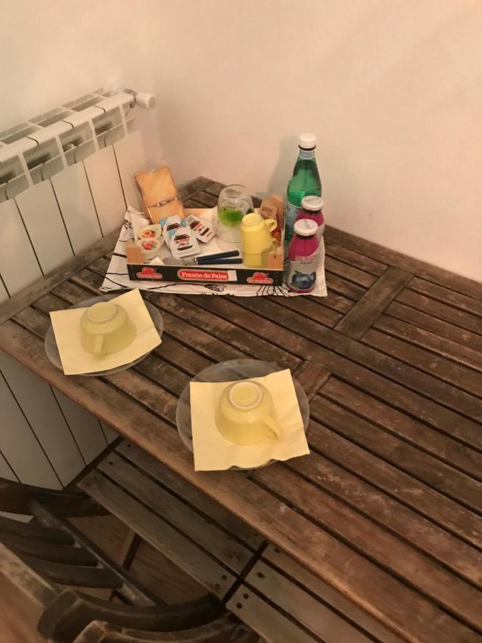 Il Leone Bianco Affittacamere 阿尔本加 外观 照片